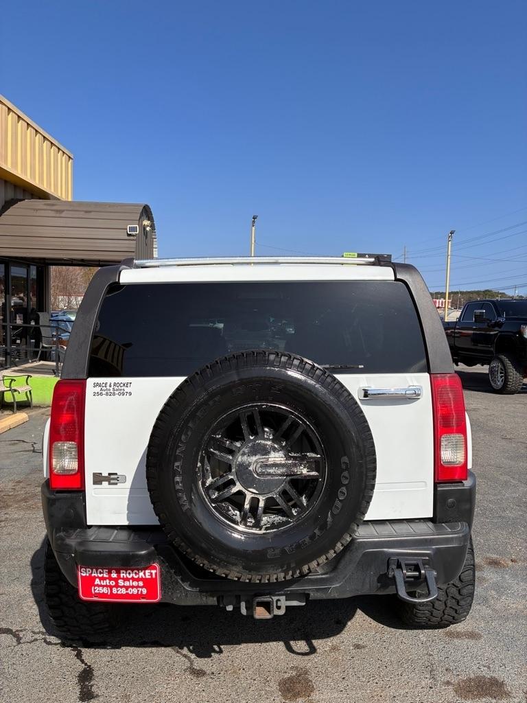 HUMMER H3 Base 2006