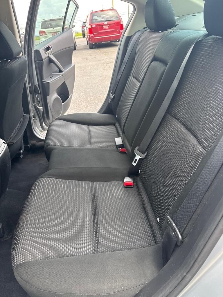 Mazda MAZDA3  2012