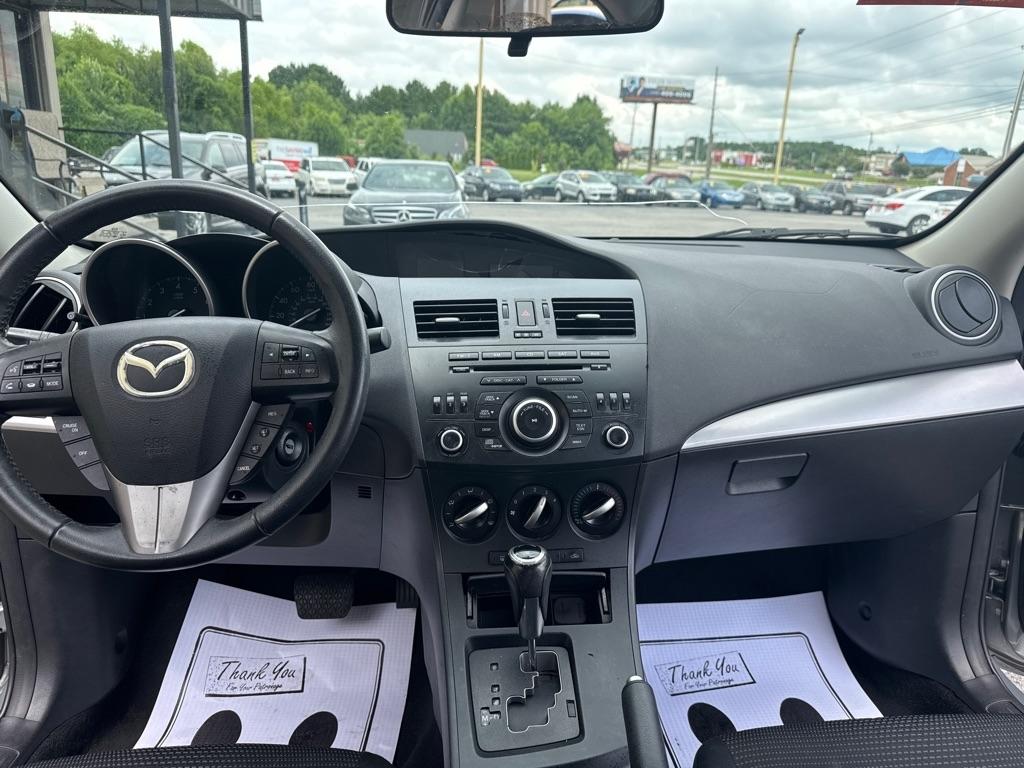 Mazda MAZDA3  2012
