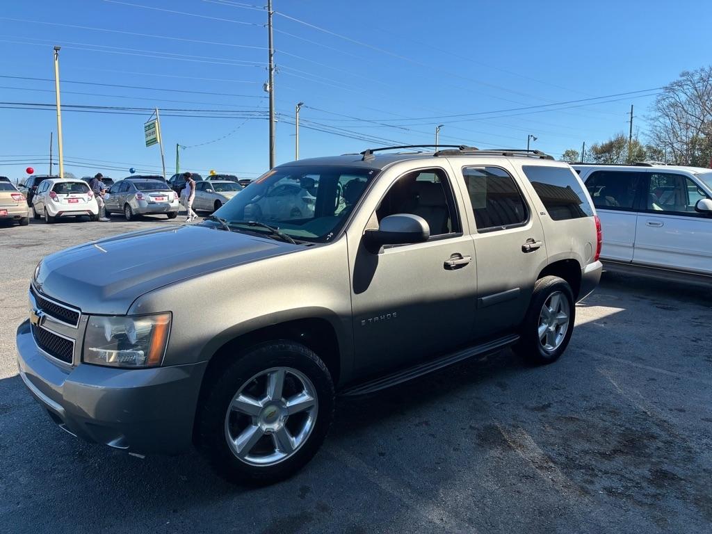 Chevrolet Tahoe  2007