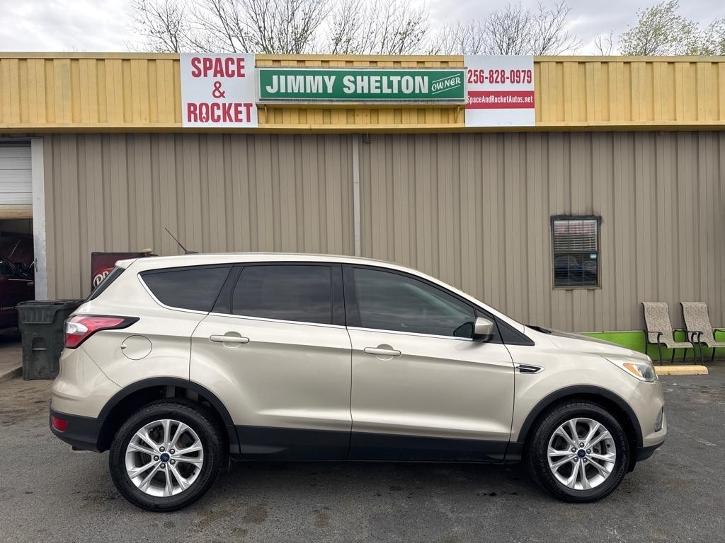 Ford Escape  2017