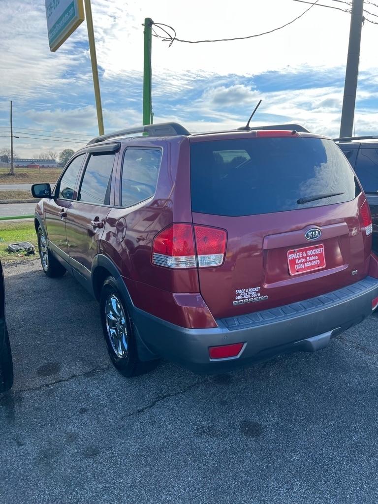 Kia Borrego  2009