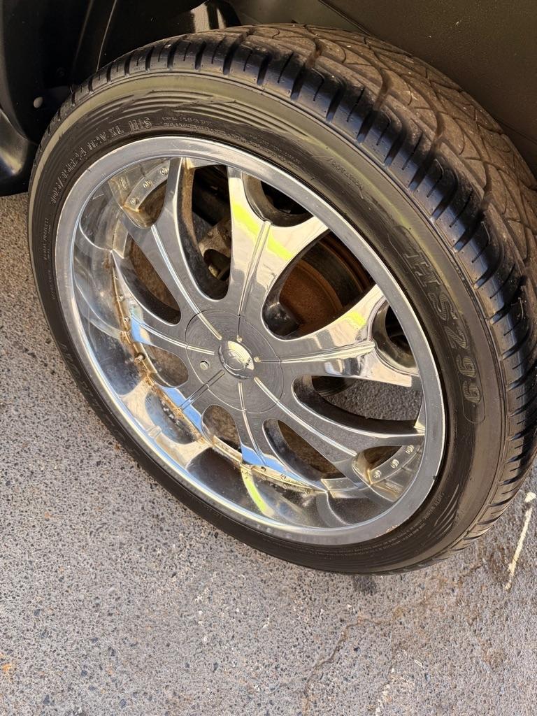 Chevrolet Tahoe  2002