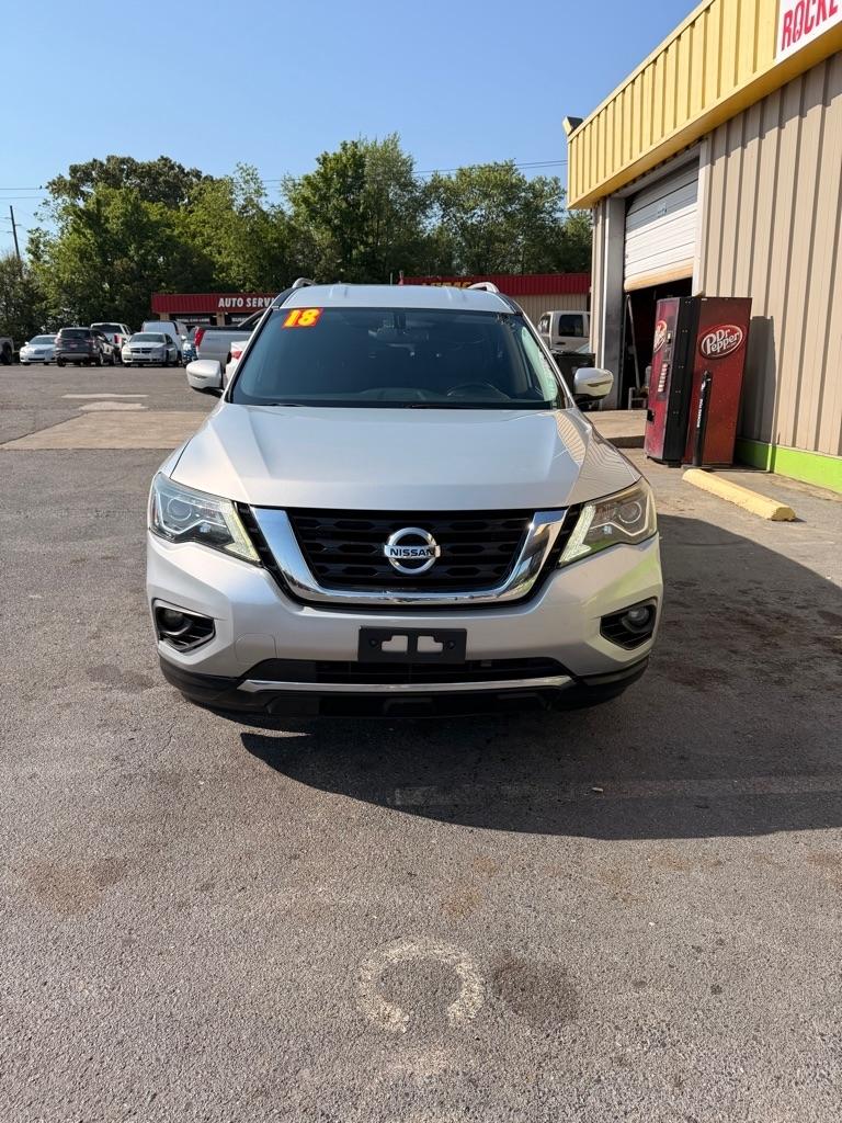 Nissan Pathfinder  2018