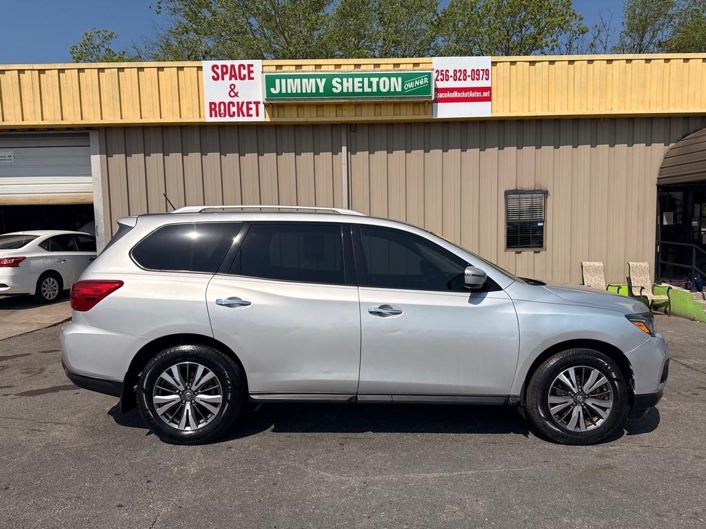 Nissan Pathfinder  2018