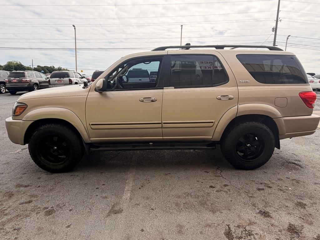Toyota Sequoia  2005