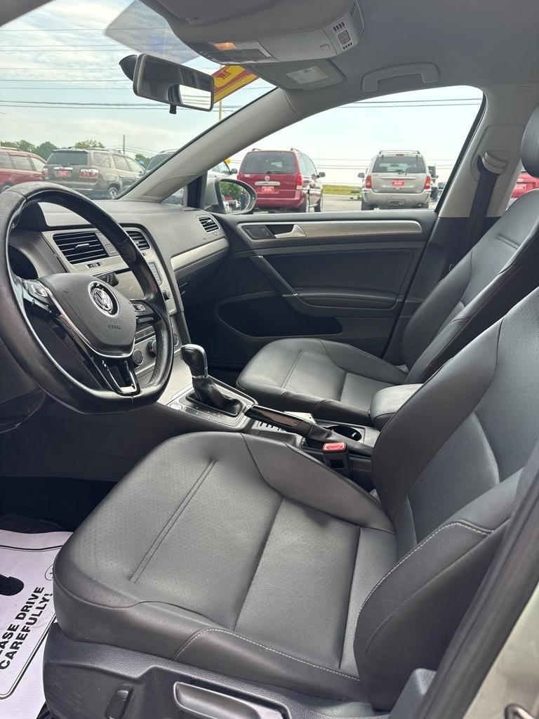 Volkswagen Golf SportWagen  2015