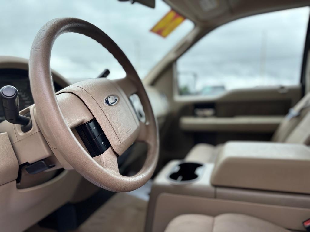 Ford F150  2004