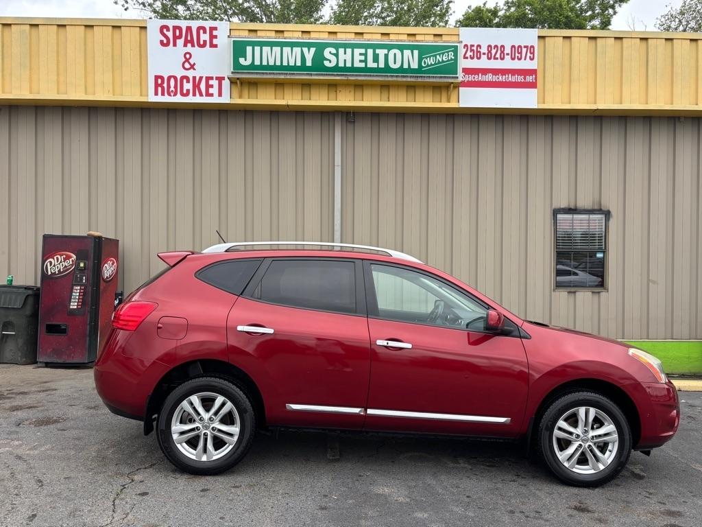 Nissan Rogue  2012