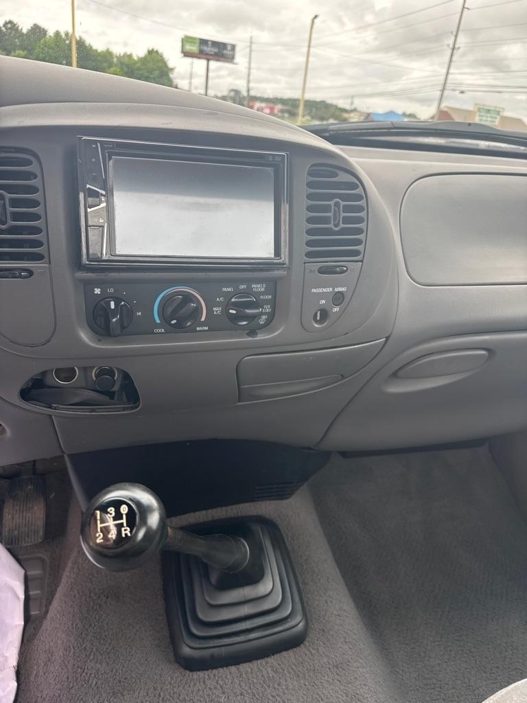 Ford F-150  1999
