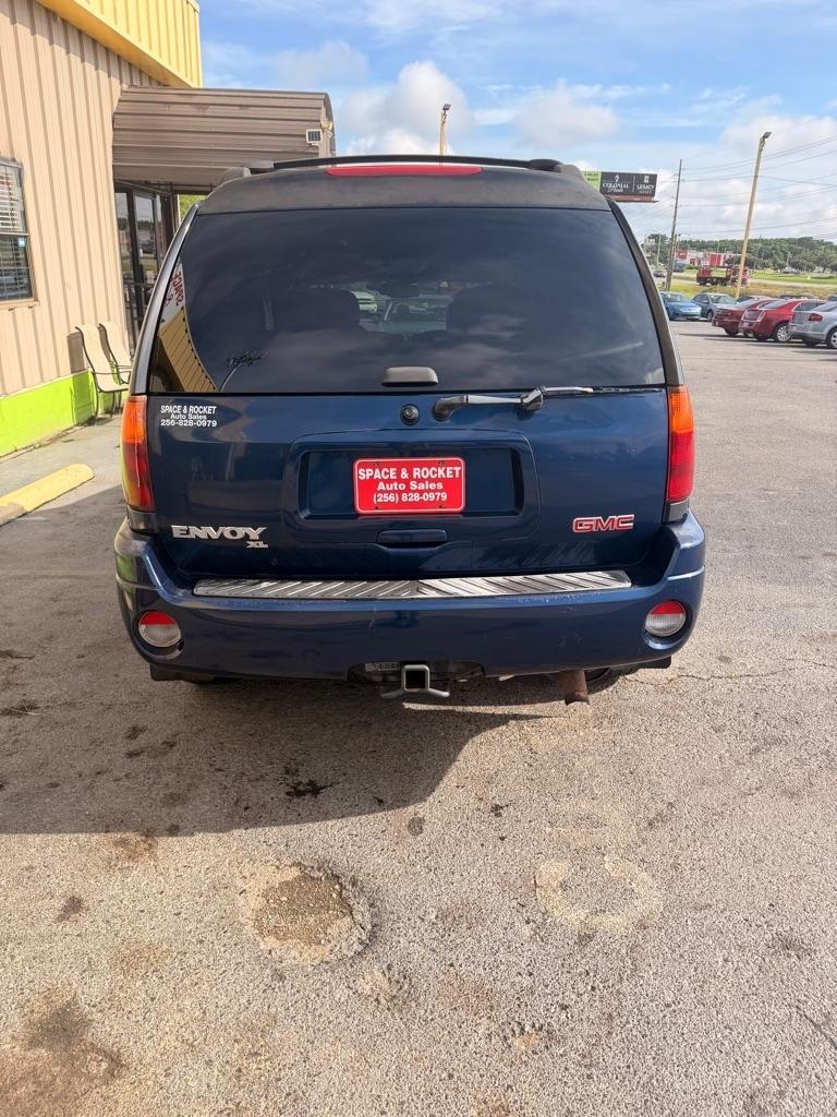 GMC Envoy  2003