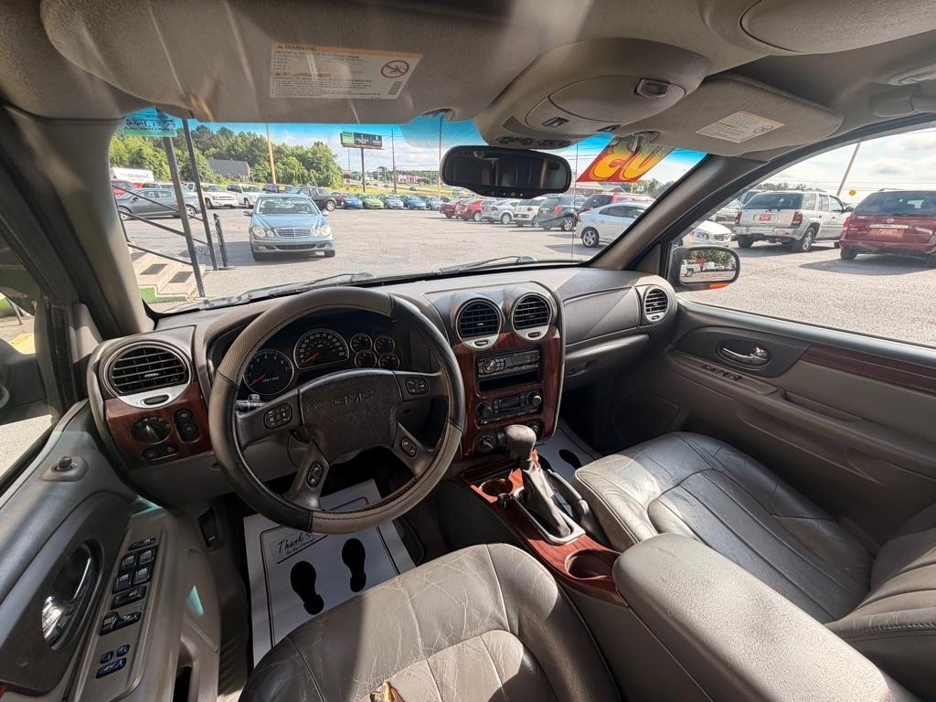 GMC Envoy  2003