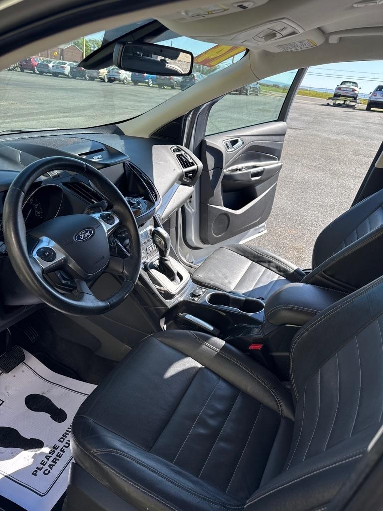 Ford Escape  2014