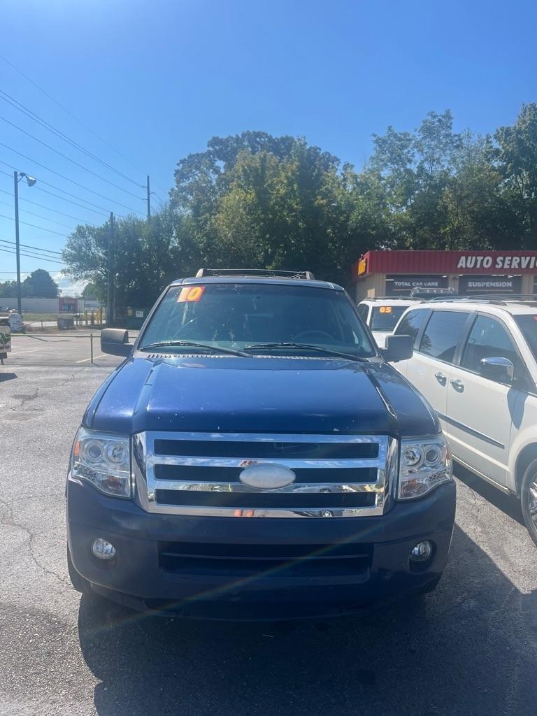 Ford Expedition  2010
