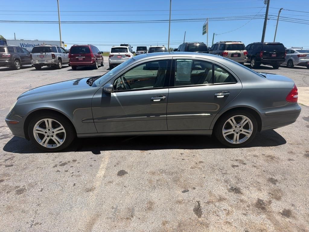 Mercedes-Benz E-Class  2006