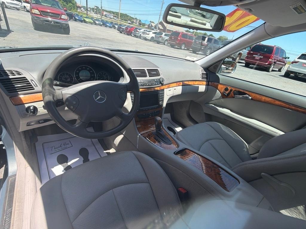 Mercedes-Benz E-Class  2006