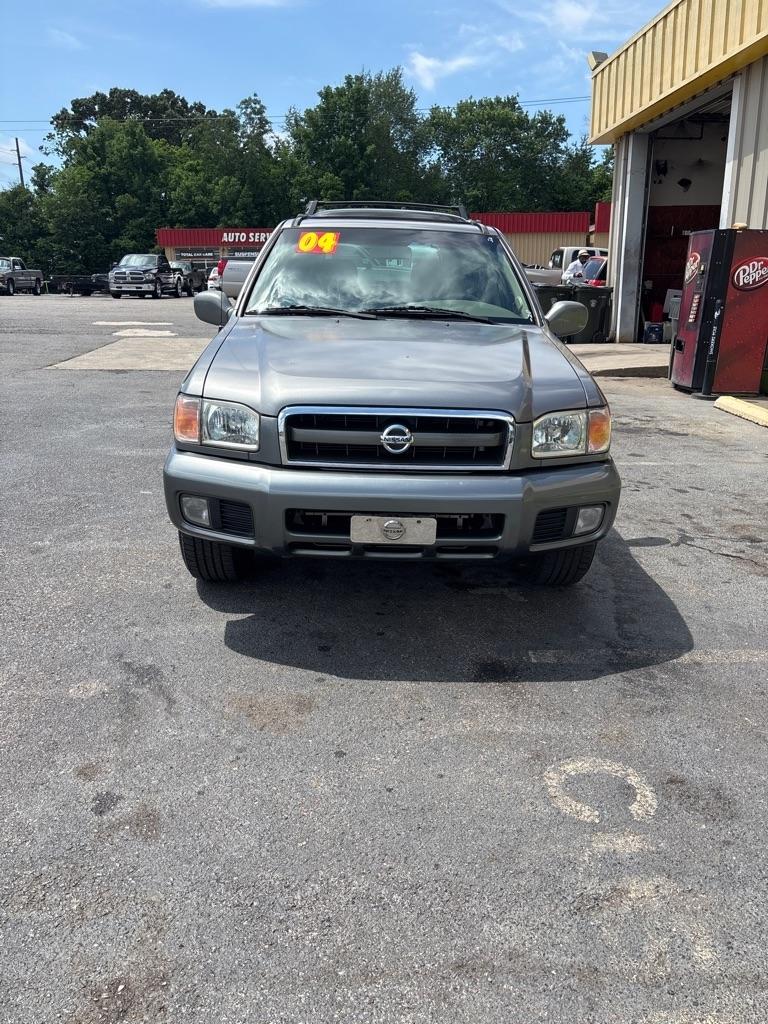 Nissan Pathfinder  2004