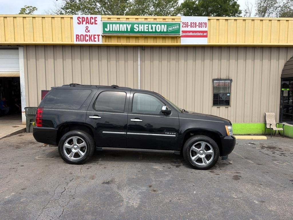 Chevrolet Tahoe  2011