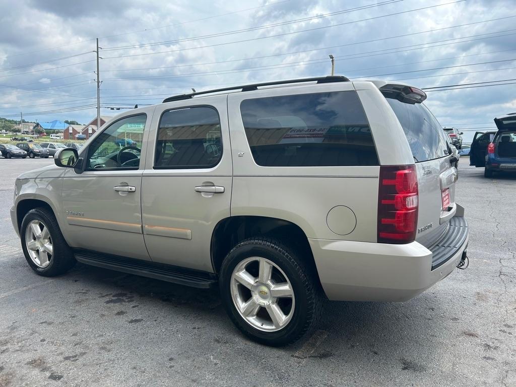 Chevrolet Tahoe  2007