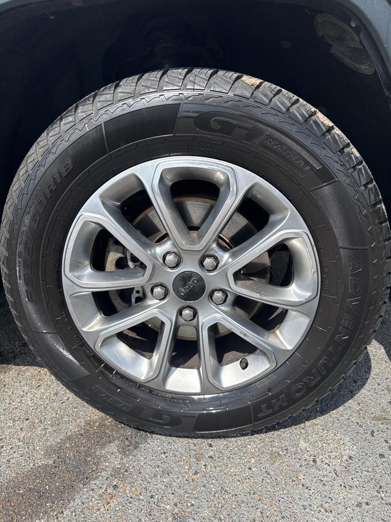 Jeep Grand Cherokee  2015