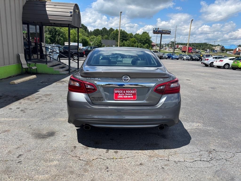 Nissan Altima  2017