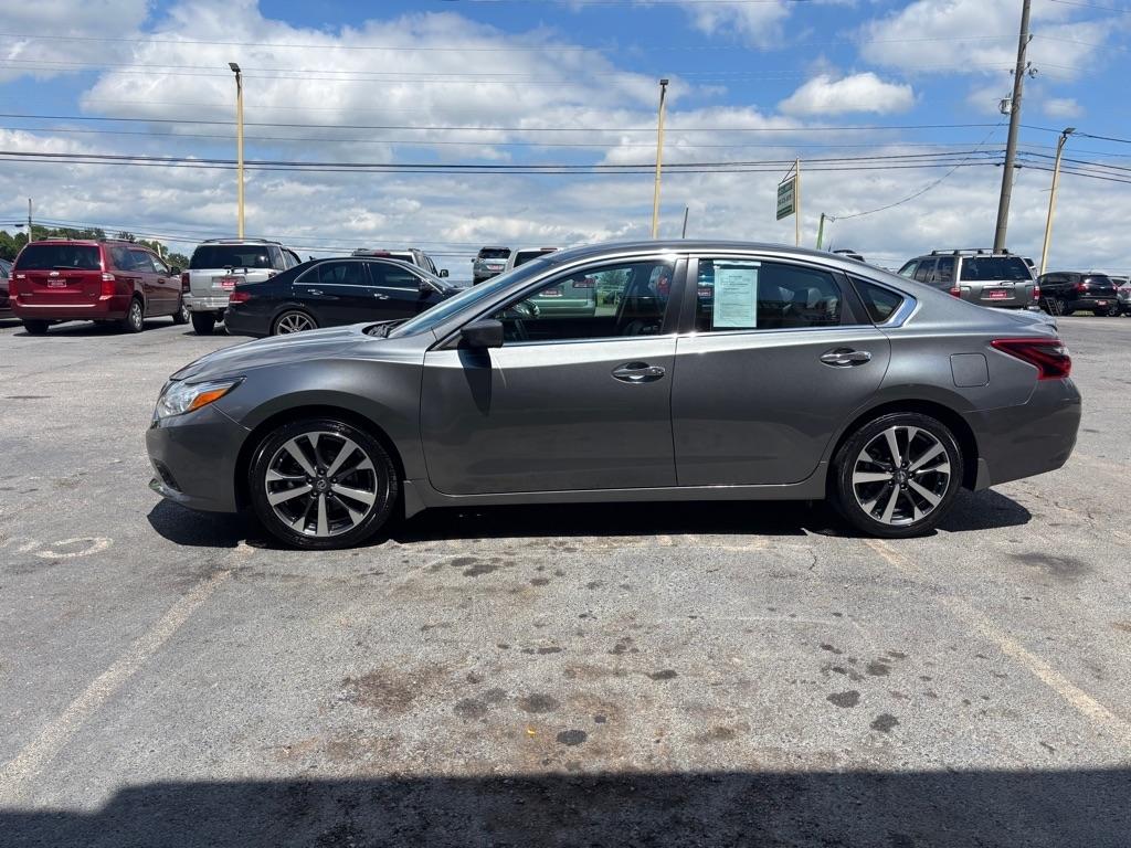 Nissan Altima  2017
