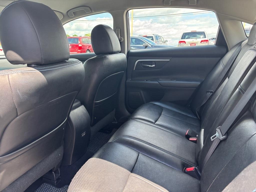 Nissan Altima  2017