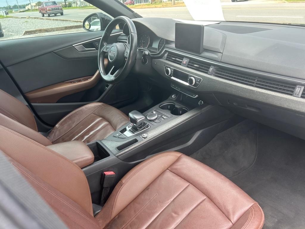 Audi A4  2018