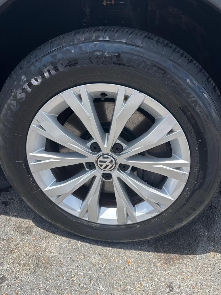Volkswagen Tiguan  2018