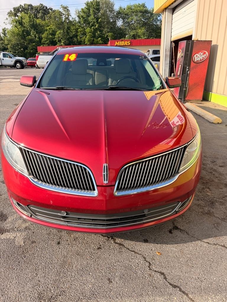 Lincoln MKS  2014