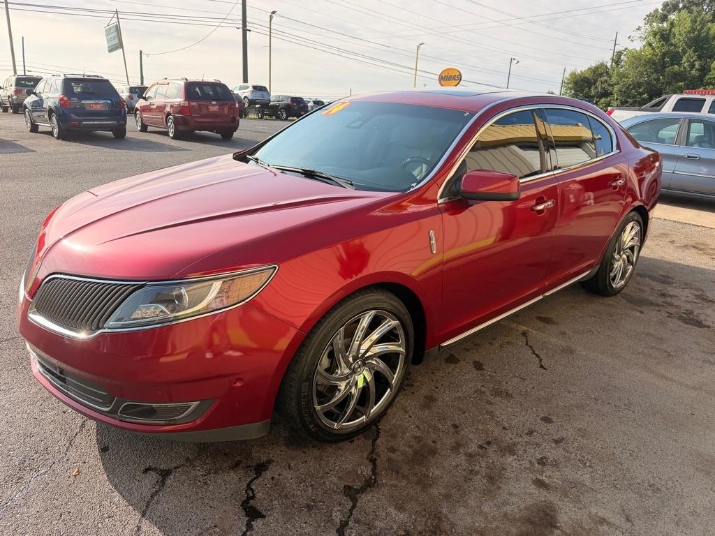Lincoln MKS  2014