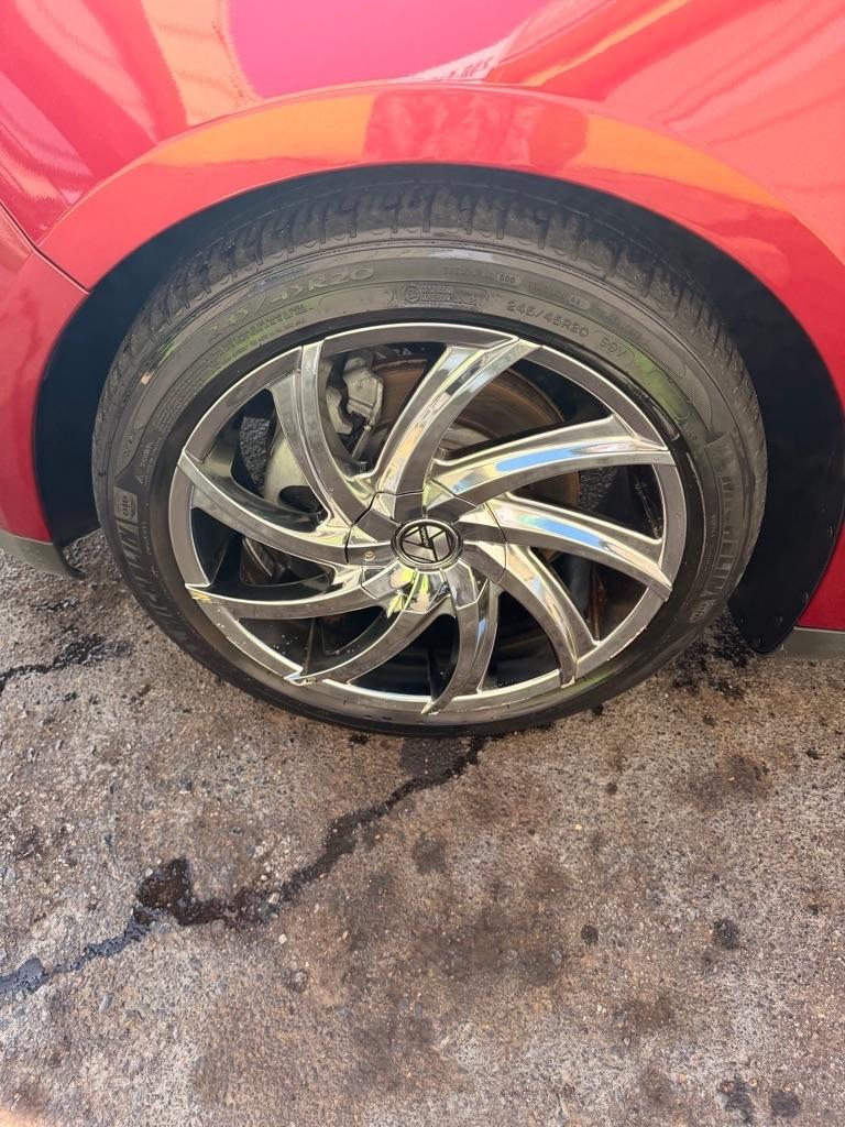 Lincoln MKS  2014