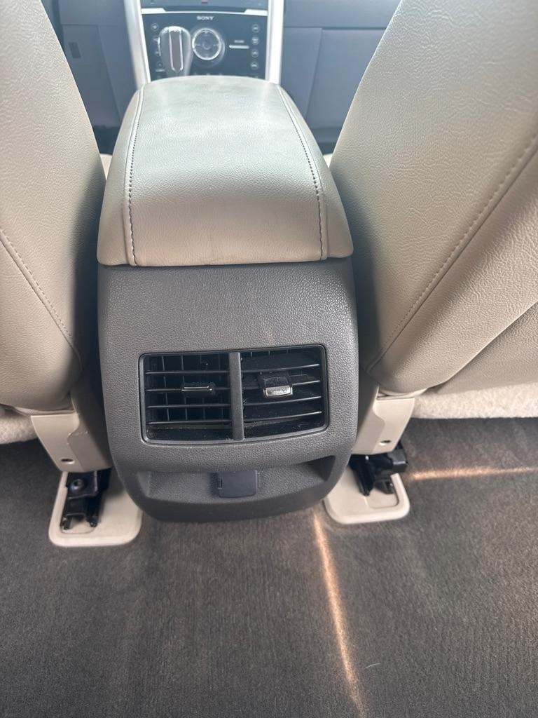 Ford Edge  2013