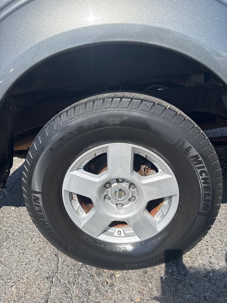 Nissan Frontier  2005