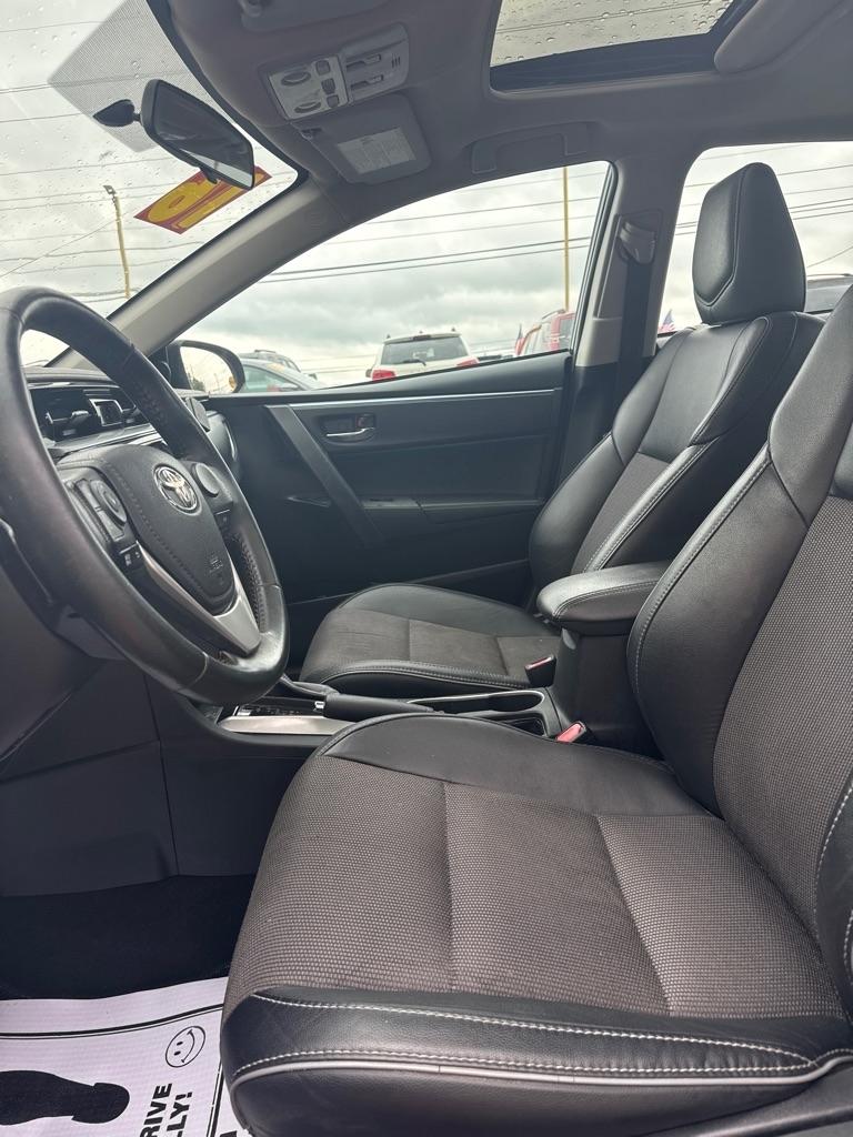 Toyota Corolla  2016