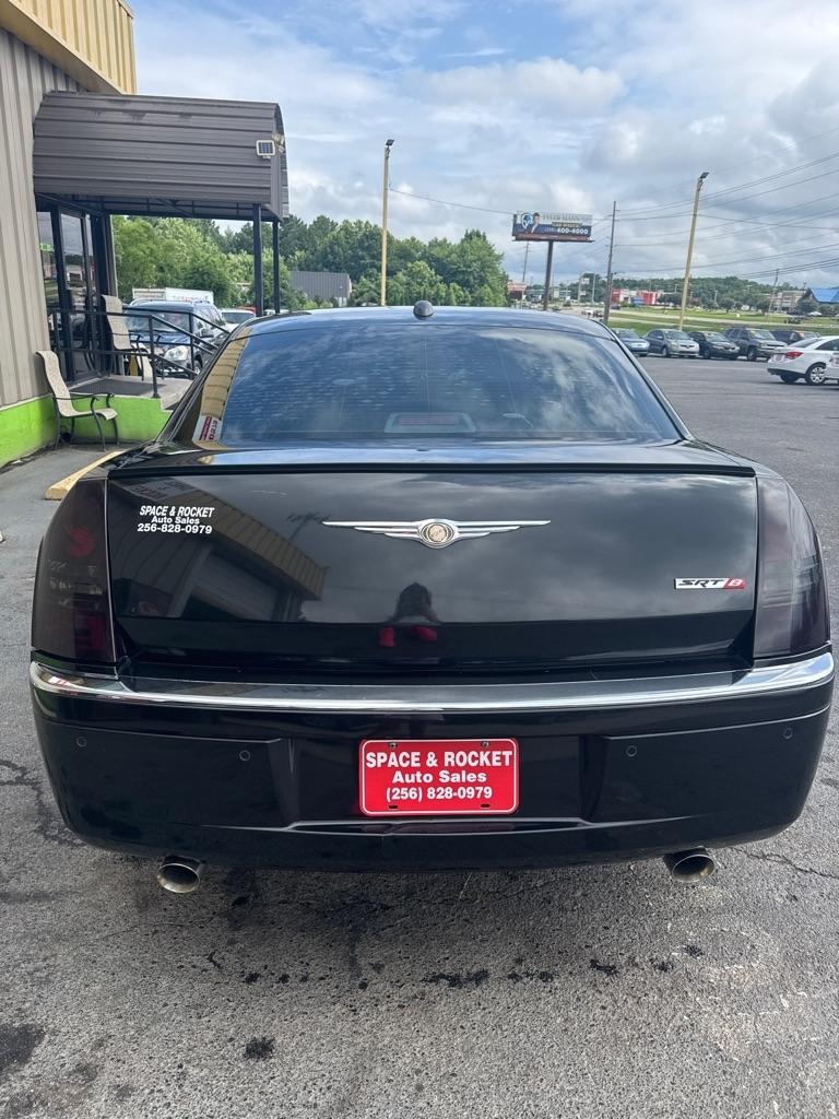 Chrysler 300  2005