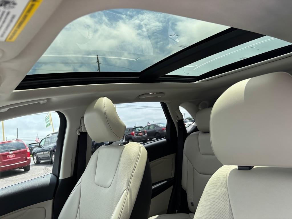 Ford Edge  2015