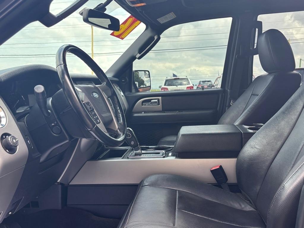 Ford Expedition  2016