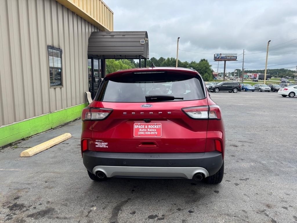 Ford Escape  2021