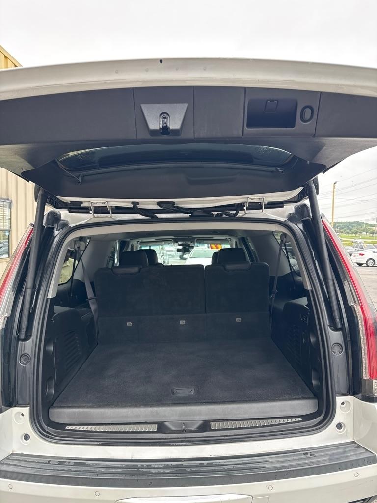 Cadillac Escalade  2017
