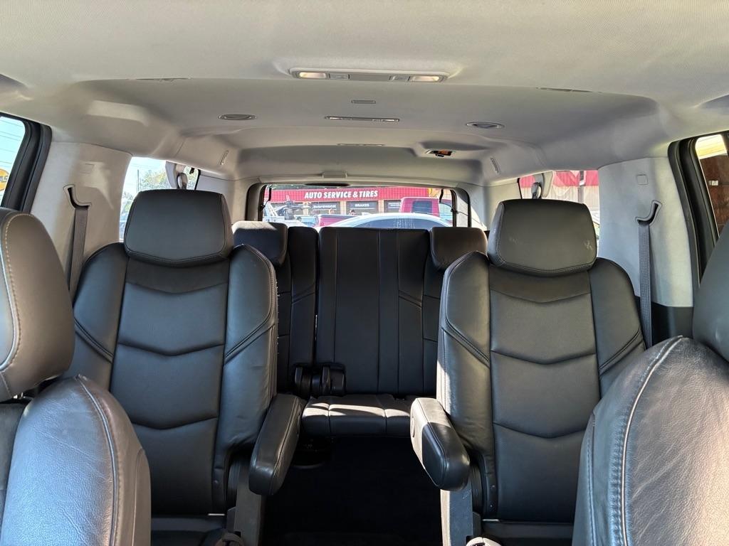 Cadillac Escalade  2017