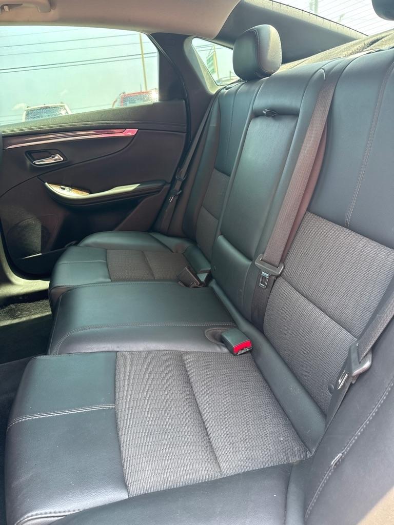 Chevrolet Impala  2014
