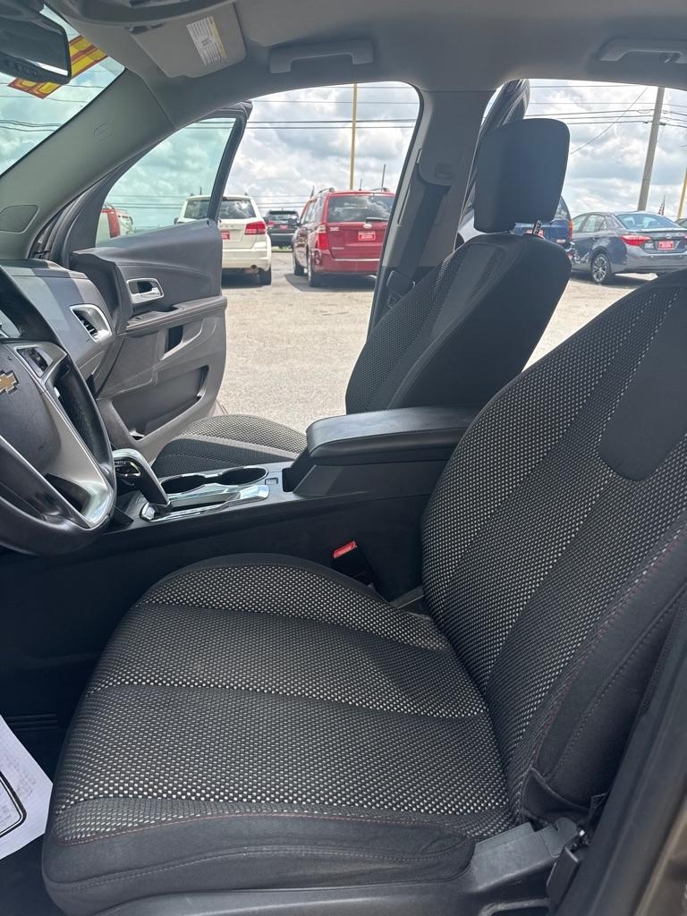Chevrolet Equinox  2011