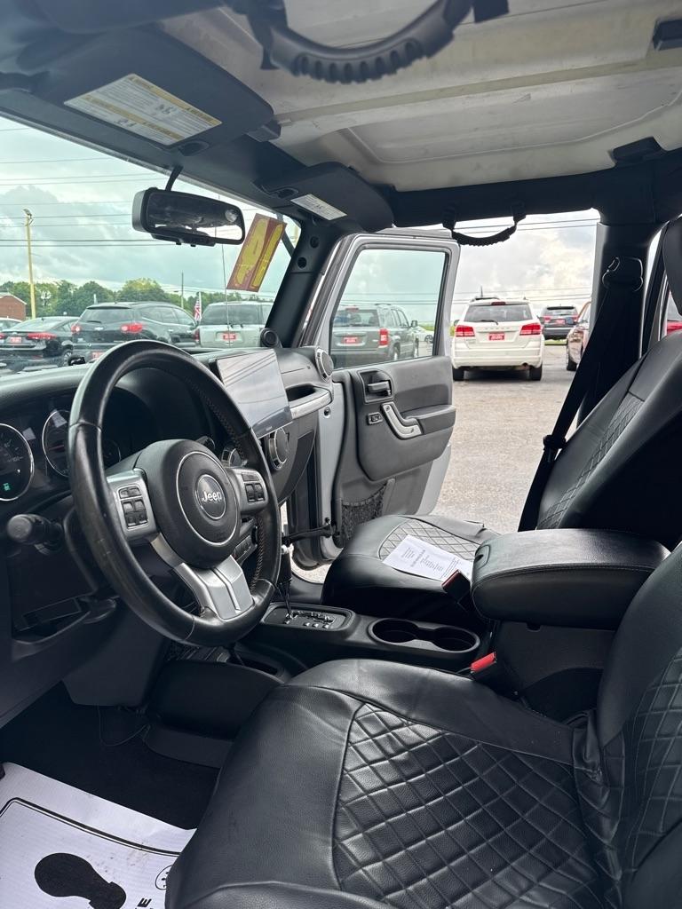 Jeep Wrangler  2014