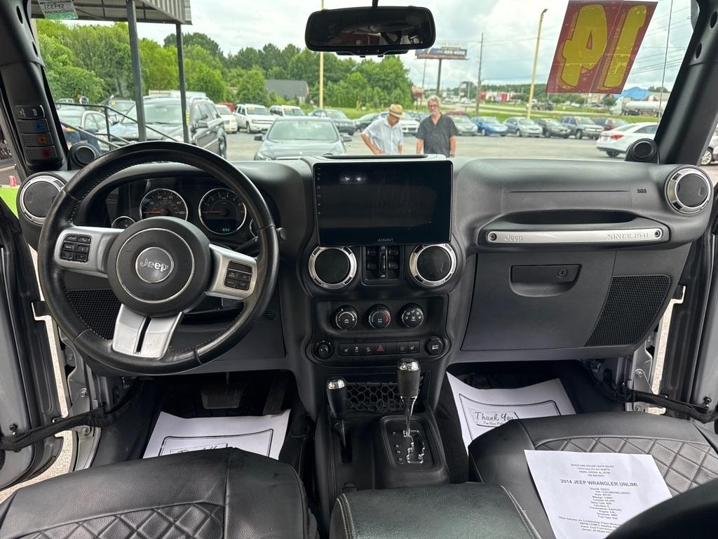 Jeep Wrangler  2014