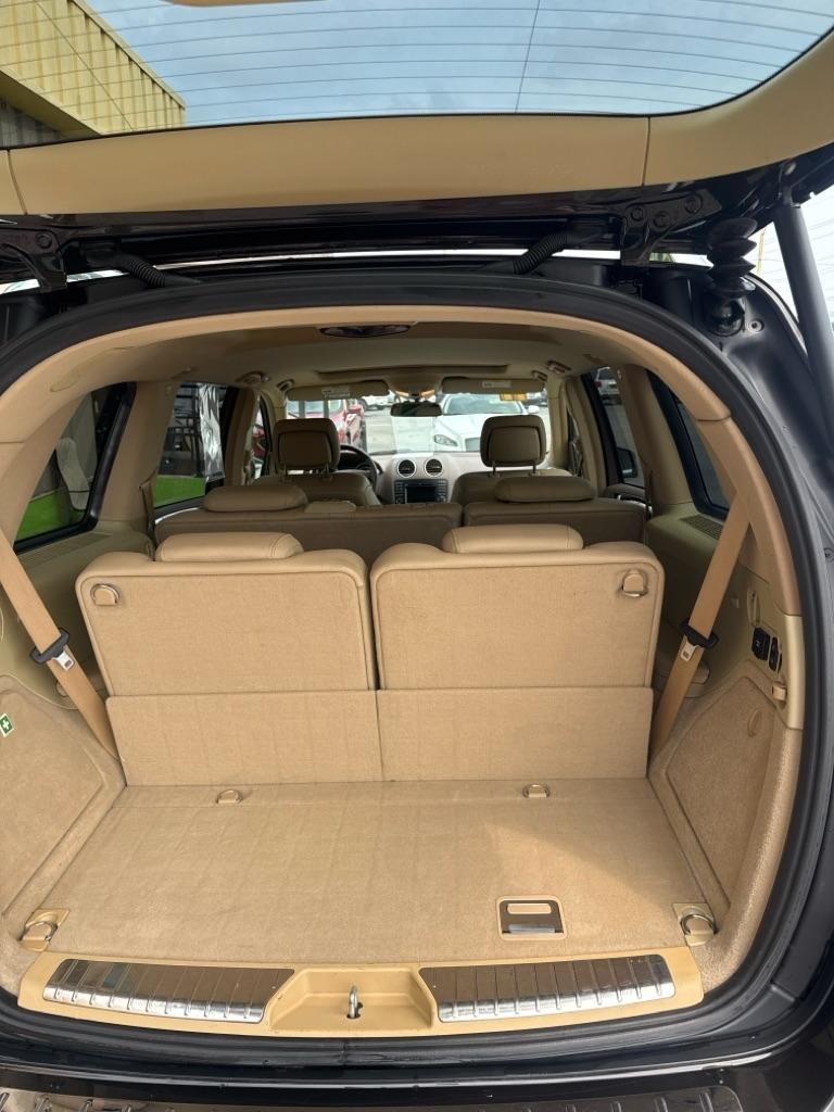 Mercedes-Benz GL-Class  2011