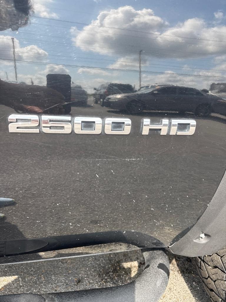 GMC Sierra 2500HD  2013