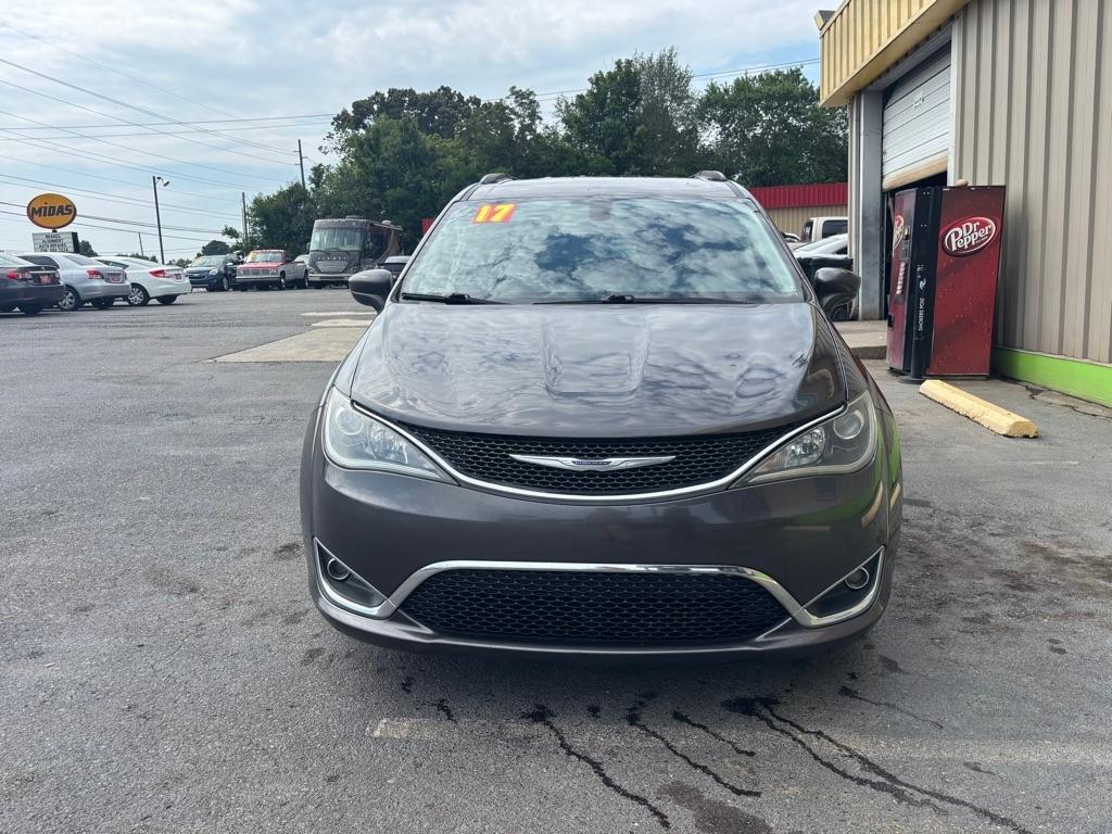 Chrysler Pacifica  2017