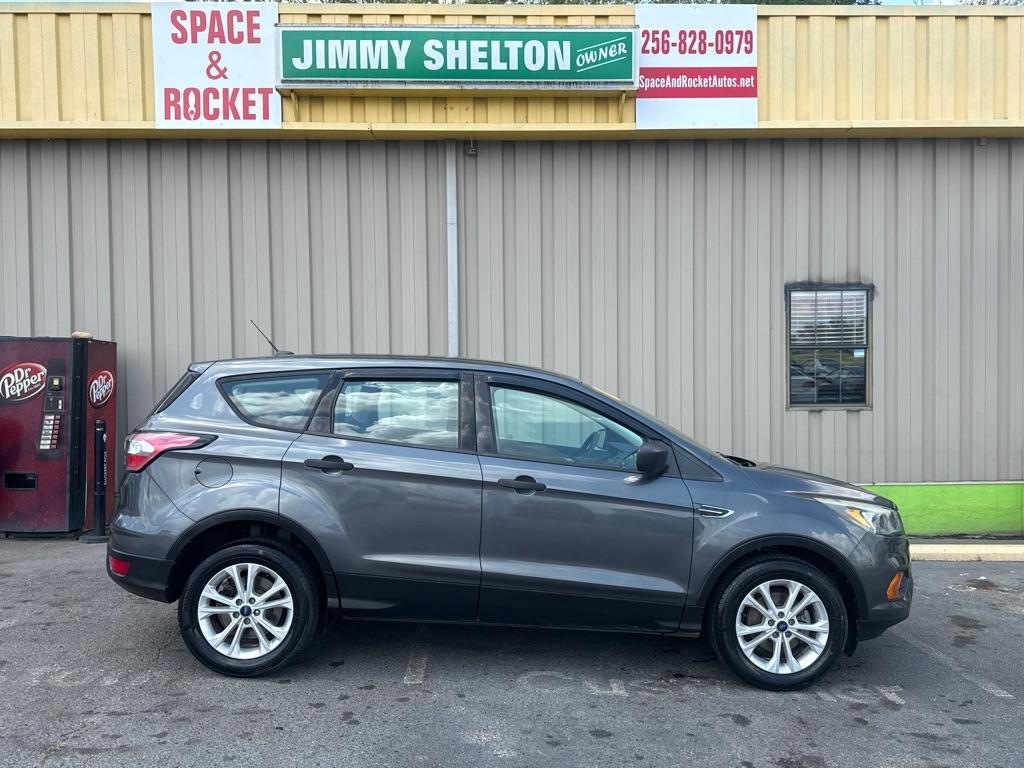 Ford Escape S 2018