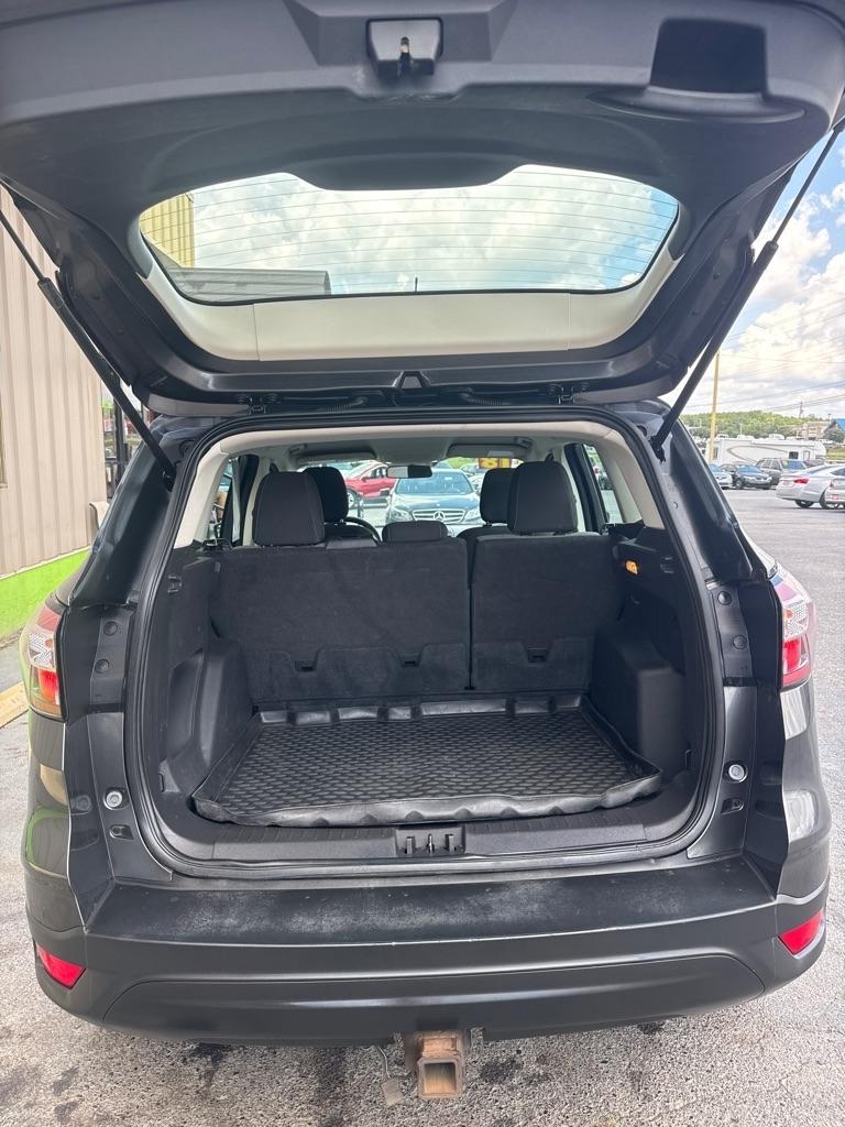 Ford Escape S 2018